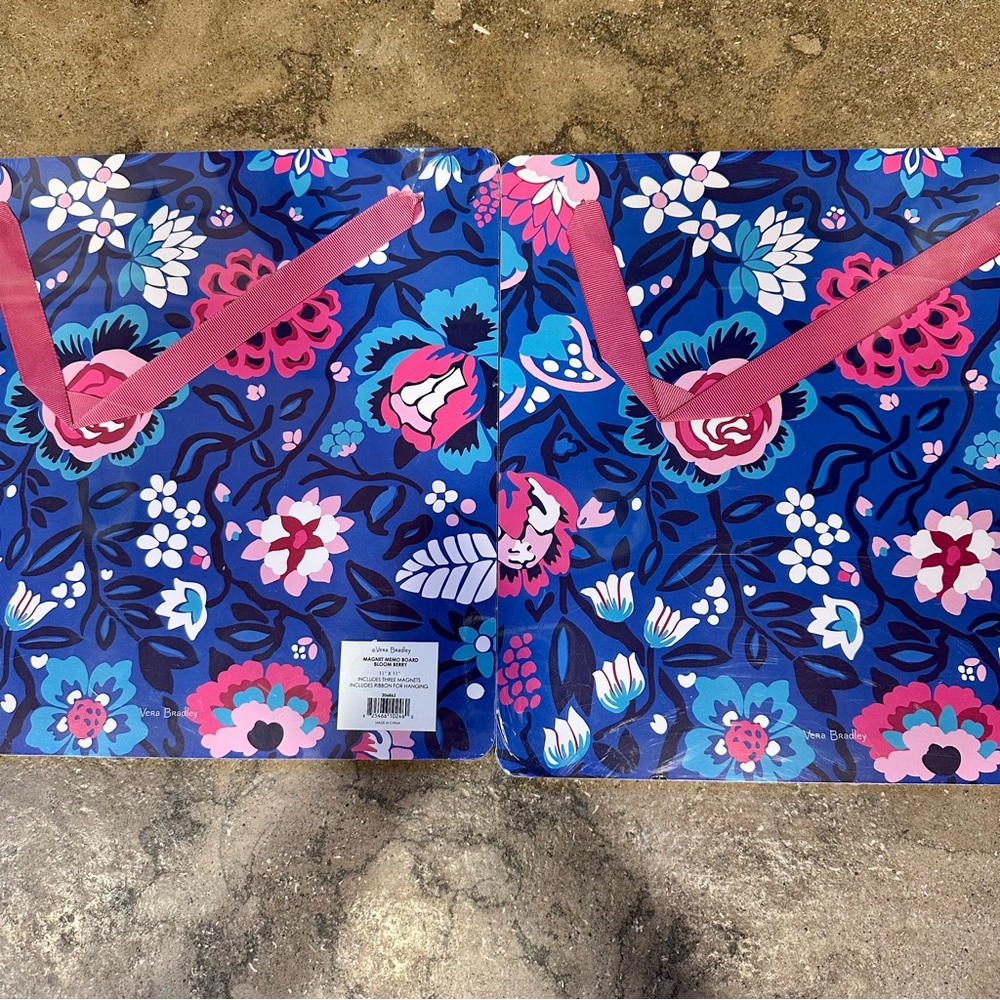 NWT! Set of 2 Vera Bradley Hanging Bloom Berry Floral Magnetic Memo Board - Picture 3 of 4
